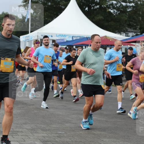 13.09.2026 - Kiel Lauf Andreas Tolksdorf http://msf.ph/oto/10352888 13.09.2026 09:56:45 Kiellinie 38, 9658, 4475, 8762, 9341 meine-sportfotos.de