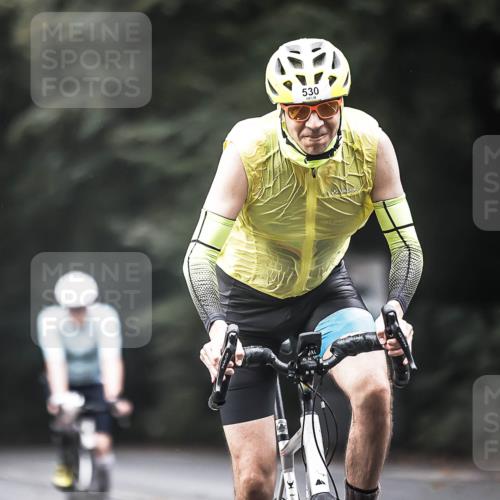 13.09.2026 - Stadtparktriathlon H.Heesch http://msf.ph/oto/10352896 13.09.2026 11:07:28 Radfahren 518, 530, 533, 575, 678, 699 meine-sportfotos.de