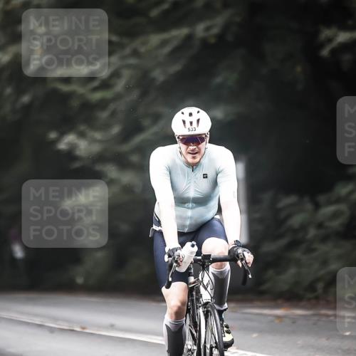 13.09.2026 - Stadtparktriathlon H.Heesch http://msf.ph/oto/10352914 13.09.2026 11:07:29 Radfahren 382, 518, 530, 533, 575, 678 meine-sportfotos.de