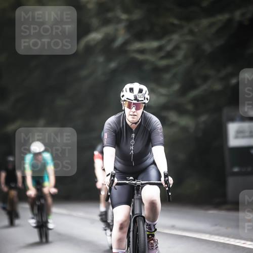 13.09.2026 - Stadtparktriathlon H.Heesch http://msf.ph/oto/10352941 13.09.2026 11:07:34 Radfahren 382, 530, 533, 543, 568, 583 meine-sportfotos.de