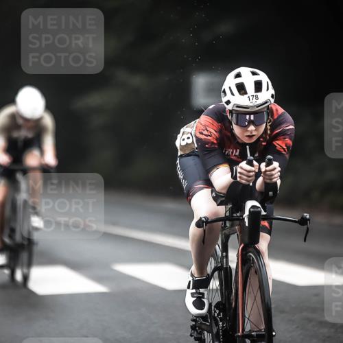 13.09.2026 - Stadtparktriathlon H.Heesch http://msf.ph/oto/10352943 13.09.2026 09:29:09 Radfahren 76, 84, 101, 123, 178, 192 meine-sportfotos.de
