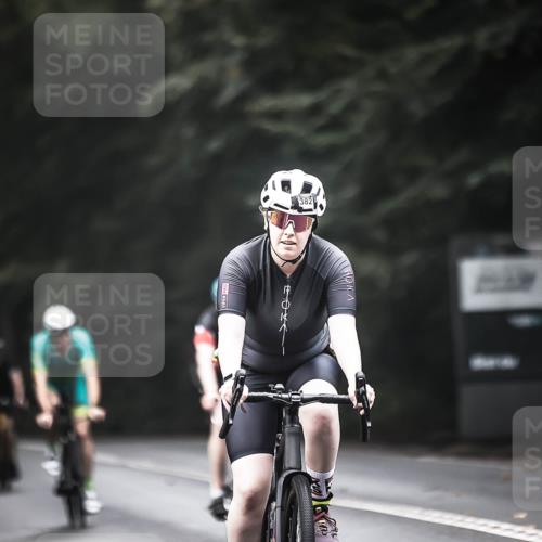 13.09.2026 - Stadtparktriathlon H.Heesch http://msf.ph/oto/10352944 13.09.2026 11:07:35 Radfahren 382, 533, 543, 568, 583 meine-sportfotos.de