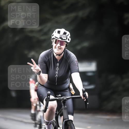 13.09.2026 - Stadtparktriathlon H.Heesch http://msf.ph/oto/10352962 13.09.2026 11:07:35 Radfahren 382, 533, 543, 568, 583 meine-sportfotos.de