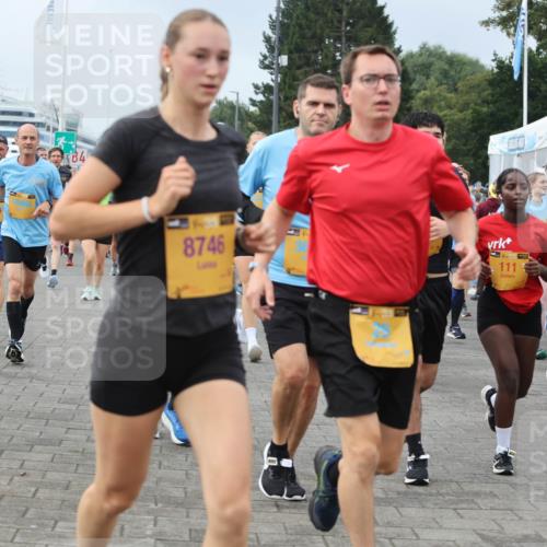 13.09.2026 - Kiel Lauf Andreas Tolksdorf http://msf.ph/oto/10352964 13.09.2026 09:56:47 Kiellinie 1352, 247, 4, 8746, 111, 10975, 29 meine-sportfotos.de