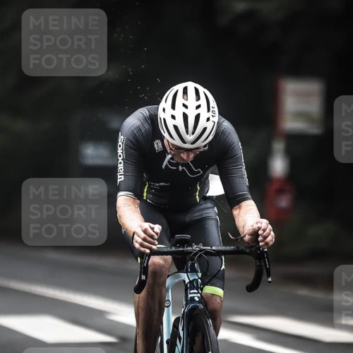 13.09.2026 - Stadtparktriathlon H.Heesch http://msf.ph/oto/10352978 13.09.2026 09:29:12 Radfahren 76, 101, 123, 178, 186, 192 meine-sportfotos.de