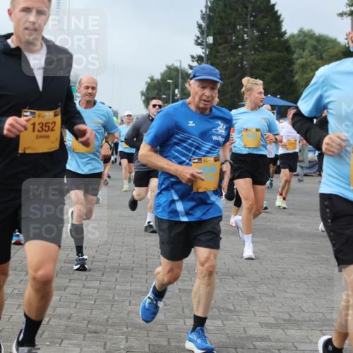 13.09.2026 - Kiel Lauf Andreas Tolksdorf http://msf.ph/oto/10352982 13.09.2026 09:56:48 Kiellinie 39, 1352, 38, 4033, 1, 39, 02, 3657, 38, 5 meine-sportfotos.de