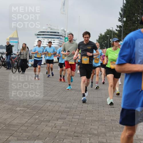13.09.2026 - Kiel Lauf Andreas Tolksdorf http://msf.ph/oto/10352998 13.09.2026 09:56:51 Kiellinie 247, 12827, 4, 39, 1226 meine-sportfotos.de