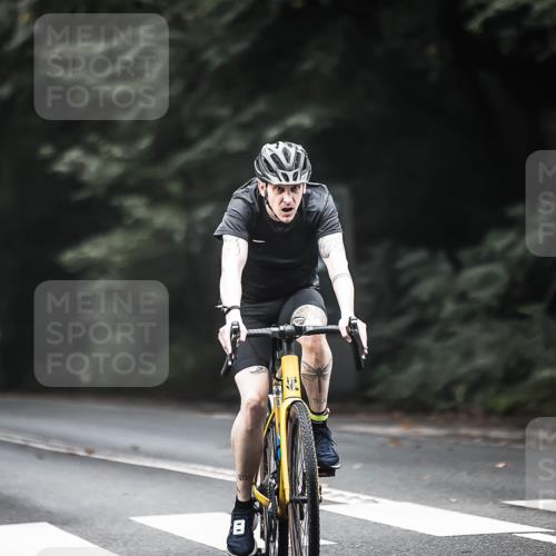 13.09.2026 - Stadtparktriathlon H.Heesch http://msf.ph/oto/10353014 13.09.2026 11:07:39 Radfahren 382, 543, 553, 568, 583 meine-sportfotos.de