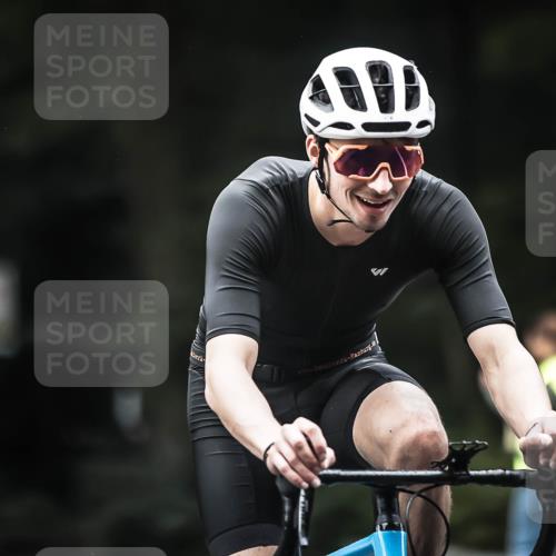 13.09.2026 - Stadtparktriathlon H.Heesch http://msf.ph/oto/10353081 13.09.2026 11:07:43 Radfahren 543, 548, 553, 583, 649 meine-sportfotos.de