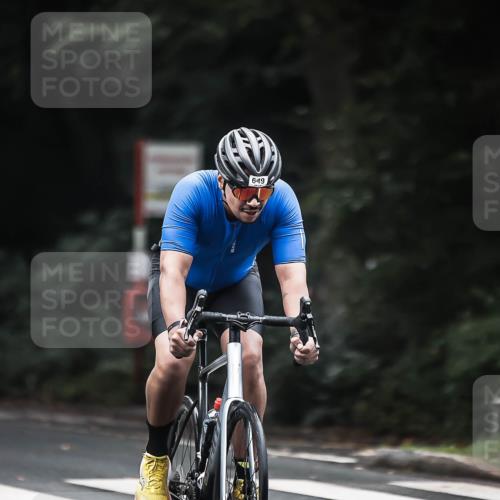 13.09.2026 - Stadtparktriathlon H.Heesch http://msf.ph/oto/10353107 13.09.2026 11:07:49 Radfahren 529, 548, 622, 649 meine-sportfotos.de