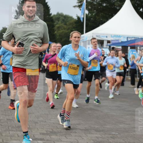 13.09.2026 - Kiel Lauf Andreas Tolksdorf http://msf.ph/oto/10353116 13.09.2026 09:56:54 Kiellinie 143, 12827, 12135, 6 meine-sportfotos.de