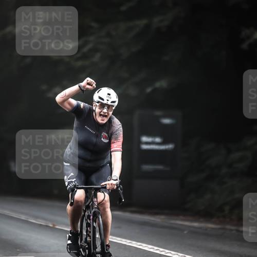 13.09.2026 - Stadtparktriathlon H.Heesch http://msf.ph/oto/10353133 13.09.2026 09:29:24 Radfahren 125, 150, 163, 177, 186 meine-sportfotos.de