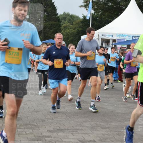 13.09.2026 - Kiel Lauf Andreas Tolksdorf http://msf.ph/oto/10353189 13.09.2026 09:56:56 Kiellinie 5778, 5456, 1377 meine-sportfotos.de