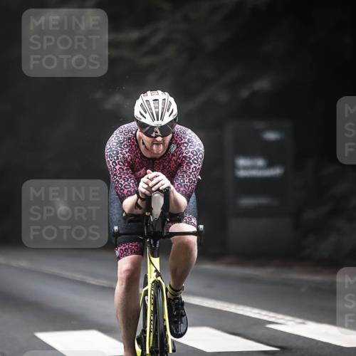 13.09.2026 - Stadtparktriathlon H.Heesch http://msf.ph/oto/10353190 13.09.2026 09:29:29 Radfahren 125, 150 meine-sportfotos.de