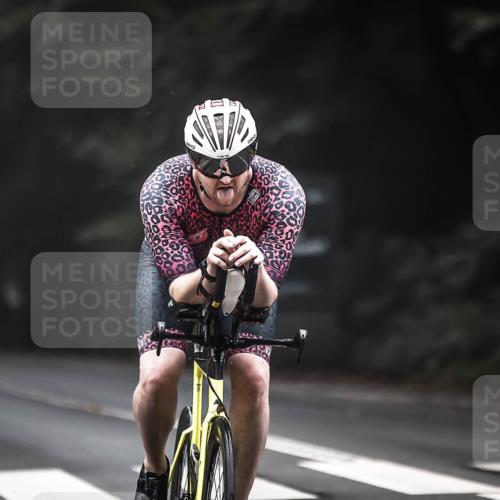 13.09.2026 - Stadtparktriathlon H.Heesch http://msf.ph/oto/10353200 13.09.2026 09:29:29 Radfahren 125, 150 meine-sportfotos.de
