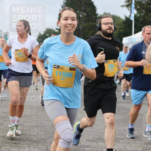 13.09.2026 - Kiel Lauf Andreas Tolksdorf http://msf.ph/oto/10353209 13.09.2026 09:56:57 Kiellinie 107, 38, 11586, 38, 294, 5456 meine-sportfotos.de