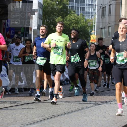 13.09.2026 - 21. swb-Marathon Bremen Strokosch-Dieckow http://msf.ph/oto/10353249 13.09.2026 13:33:15 Ziel 891, 1532, 2638, 3167, 3404, 3773, 3902, 4194, 4233, 4659, 5009, 5090, 5410, 5581, 5657, 5706, 5749, 5981, 6018, 6786, 6941, 7756, 8367, 8506, 9292, 9406, 9745, 9829, 10048, 13019, 13039, 13092, 13093, 13146, 13164, 13232, 13234, 13247, 831, 1124, 2283, 2980, 4052, 4219, 4243, 4492, 4536, 4543, 4565, 5040, 5560, 5660, 5726, 5861, 5862, 5914, 6256, 6421, 6597, 6614, 6777, 6882, 6915, 6997, 7145, 7421, 7789, 8093, 8177, 8501, 8599, 8602, 9206, 9616, 9856 meine-sportfotos.de