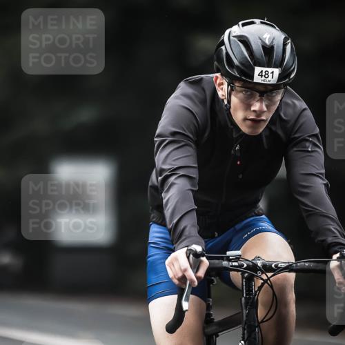 13.09.2026 - Stadtparktriathlon H.Heesch http://msf.ph/oto/10353261 13.09.2026 11:07:59 Radfahren 481, 482, 606, 622 meine-sportfotos.de