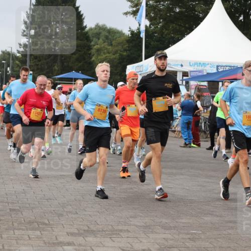 13.09.2026 - Kiel Lauf Andreas Tolksdorf http://msf.ph/oto/10353270 13.09.2026 09:57:02 Kiellinie 3013, 39, 2421, 11427, 12194, 8139, 39, 1818 meine-sportfotos.de