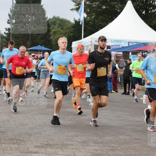 13.09.2026 - Kiel Lauf Andreas Tolksdorf http://msf.ph/oto/10353281 13.09.2026 09:57:02 Kiellinie 38, 2421, 39, 8139, 11427, 1818, 2647 meine-sportfotos.de