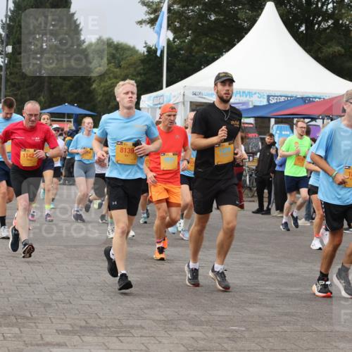 13.09.2026 - Kiel Lauf Andreas Tolksdorf http://msf.ph/oto/10353291 13.09.2026 09:57:02 Kiellinie 39, 2421, 381, 8139, 11422, 2647, 3, 1818 meine-sportfotos.de