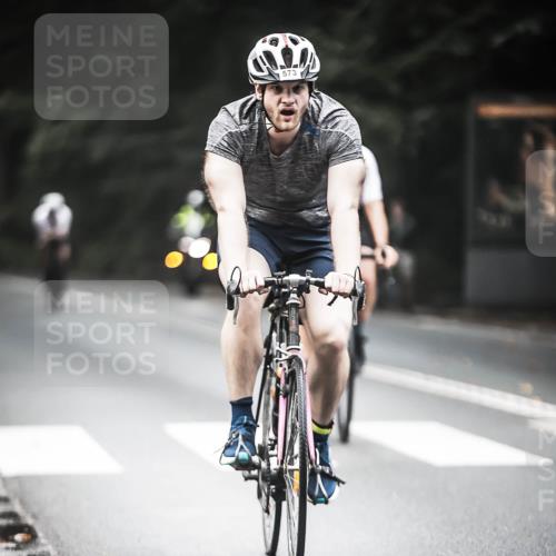 13.09.2026 - Stadtparktriathlon H.Heesch http://msf.ph/oto/10353336 13.09.2026 11:08:13 Radfahren 472, 479, 566, 573, 592, 629 meine-sportfotos.de