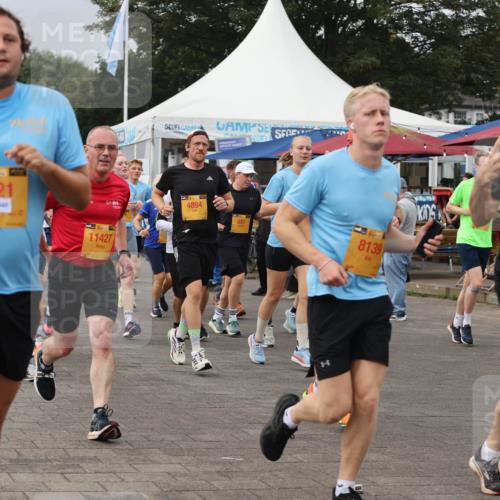 13.09.2026 - Kiel Lauf Andreas Tolksdorf http://msf.ph/oto/10353345 13.09.2026 09:57:04 Kiellinie 2421, 4894, 681, 39, 8139, 11427 meine-sportfotos.de