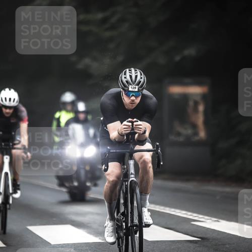 13.09.2026 - Stadtparktriathlon H.Heesch http://msf.ph/oto/10353354 13.09.2026 09:29:50 Radfahren 104, 117, 118, 128, 142, 147, 161, 188, 201, 203 meine-sportfotos.de