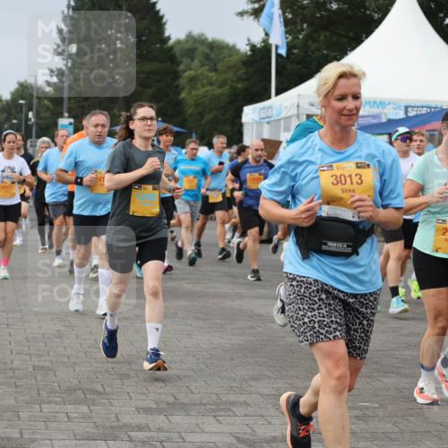 13.09.2026 - Kiel Lauf Andreas Tolksdorf http://msf.ph/oto/10353392 13.09.2026 09:57:05 Kiellinie 0977, 12490, 3013, 35, 2971 meine-sportfotos.de