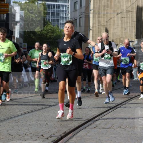13.09.2026 - 21. swb-Marathon Bremen Strokosch-Dieckow http://msf.ph/oto/10353394 13.09.2026 13:33:16 Ziel 891, 1532, 2440, 2638, 2959, 3167, 3404, 3710, 3773, 3902, 4194, 4233, 4659, 5009, 5090, 5410, 5581, 5706, 5749, 5981, 6018, 6786, 6941, 7756, 7788, 8367, 8506, 9292, 9406, 9745, 9829, 10048, 13019, 13039, 13092, 13093, 13146, 13164, 13232, 13234, 13247, 831, 1124, 2980, 4052, 4219, 4243, 4492, 4536, 4543, 4565, 5040, 5560, 5660, 5726, 5861, 5862, 5914, 6256, 6421, 6597, 6614, 6777, 6844, 6882, 6915, 6997, 7145, 7421, 7789, 8093, 8177, 8501, 8599, 8602, 9206, 9616, 9856 meine-sportfotos.de