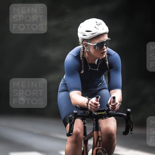13.09.2026 - Stadtparktriathlon H.Heesch http://msf.ph/oto/10353395 13.09.2026 09:29:52 Radfahren 104, 117, 118, 128, 142, 147, 188, 201, 203 meine-sportfotos.de