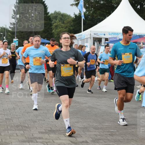 13.09.2026 - Kiel Lauf Andreas Tolksdorf http://msf.ph/oto/10353408 13.09.2026 09:57:06 Kiellinie 10720, 8977, 2410, 377, 10050, 4726, 12490, 39, 6301, 3013 meine-sportfotos.de