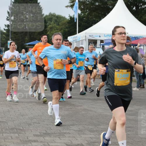 13.09.2026 - Kiel Lauf Andreas Tolksdorf http://msf.ph/oto/10353426 13.09.2026 09:57:07 Kiellinie 10720, 8977, 38, 2410, 1931, 124 meine-sportfotos.de