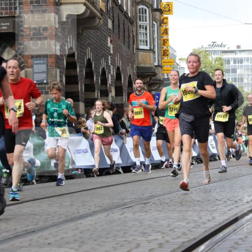 13.09.2026 - 21. swb-Marathon Bremen Strokosch-Dieckow http://msf.ph/oto/10353481 13.09.2026 10:55:42 Ziel 10256, 10725, 11014, 11414, 11466, 11631, 11910, 11941, 11977, 12201, 12218, 12258, 12348, 12549, 10243, 10374, 10690, 10703, 10952, 11972, 12108, 12143, 12484 meine-sportfotos.de