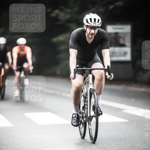 13.09.2026 - Stadtparktriathlon H.Heesch http://msf.ph/oto/10353483 13.09.2026 11:08:27 Radfahren 569, 579, 626, 662, 663 meine-sportfotos.de