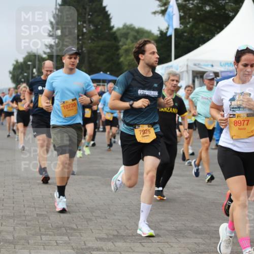 13.09.2026 - Kiel Lauf Andreas Tolksdorf http://msf.ph/oto/10353519 13.09.2026 09:57:09 Kiellinie 10720, 1, 394, 7925, 8977, 336 meine-sportfotos.de