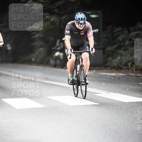 13.09.2026 - Stadtparktriathlon H.Heesch http://msf.ph/oto/10353526 13.09.2026 11:08:35 Radfahren 562, 569, 601, 662, 663, 684, 697 meine-sportfotos.de