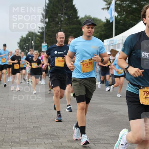 13.09.2026 - Kiel Lauf Andreas Tolksdorf http://msf.ph/oto/10353538 13.09.2026 09:57:10 Kiellinie 11598, 38, 10720, 7925 meine-sportfotos.de