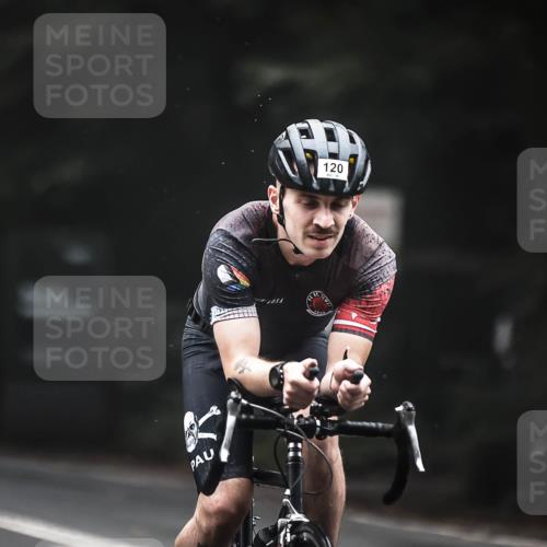 13.09.2026 - Stadtparktriathlon H.Heesch http://msf.ph/oto/10353540 13.09.2026 09:30:20 Radfahren 120, 165, 176 meine-sportfotos.de