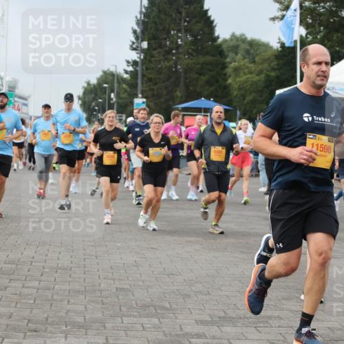 13.09.2026 - Kiel Lauf Andreas Tolksdorf http://msf.ph/oto/10353574 13.09.2026 09:57:11 Kiellinie 1532, 1603, 9281, 9040, 38, 11598 meine-sportfotos.de