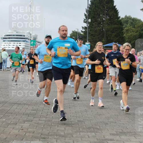 13.09.2026 - Kiel Lauf Andreas Tolksdorf http://msf.ph/oto/10353626 13.09.2026 09:57:12 Kiellinie 1532, 6287, 5685, 1603, 9040, 9281 meine-sportfotos.de