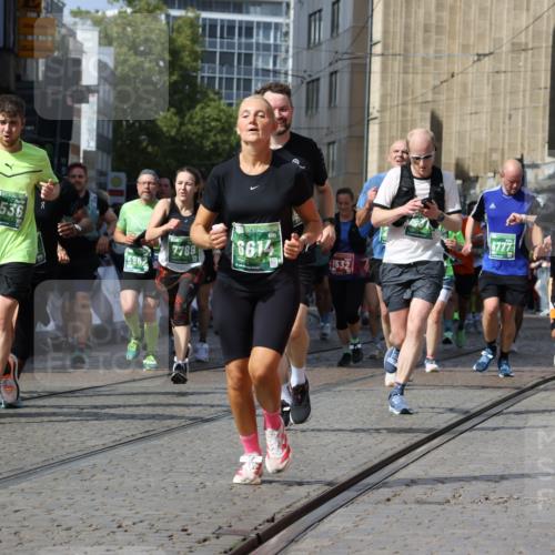 13.09.2026 - 21. swb-Marathon Bremen Strokosch-Dieckow http://msf.ph/oto/10353628 13.09.2026 13:33:17 Ziel 891, 1532, 2440, 2638, 2959, 3167, 3404, 3710, 3773, 3902, 4194, 4233, 4659, 5009, 5090, 5410, 5706, 5749, 5981, 6018, 6786, 6941, 7756, 7788, 8506, 9269, 9292, 9406, 9745, 9829, 10048, 13019, 13039, 13092, 13093, 13146, 13164, 13232, 13234, 13247, 831, 1124, 2980, 4052, 4219, 4243, 4492, 4536, 4543, 4565, 5040, 5560, 5660, 5726, 5861, 5862, 5914, 6256, 6421, 6597, 6614, 6777, 6844, 6882, 6915, 6997, 7145, 7421, 7523, 7789, 8093, 8177, 8501, 8599, 8602, 9206, 9616, 9856 meine-sportfotos.de
