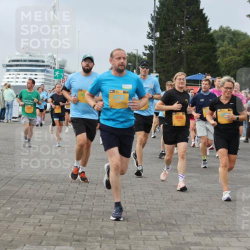 13.09.2026 - Kiel Lauf Andreas Tolksdorf http://msf.ph/oto/10353634 13.09.2026 09:57:13 Kiellinie 1532, 6287, 9040, 9281 meine-sportfotos.de