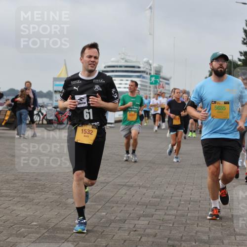 13.09.2026 - Kiel Lauf Andreas Tolksdorf http://msf.ph/oto/10353652 13.09.2026 09:57:14 Kiellinie 61, 1532, 6287, 107, 38, 5685 meine-sportfotos.de