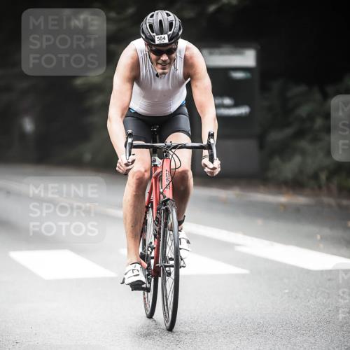 13.09.2026 - Stadtparktriathlon H.Heesch http://msf.ph/oto/10353712 13.09.2026 11:08:51 Radfahren 504, 555, 581, 660, 676 meine-sportfotos.de