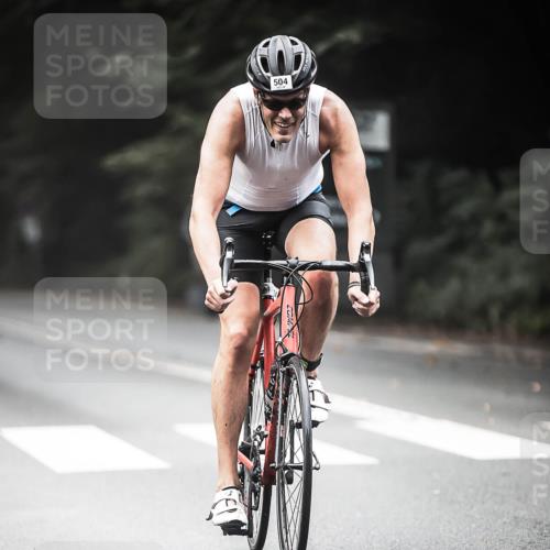 13.09.2026 - Stadtparktriathlon H.Heesch http://msf.ph/oto/10353718 13.09.2026 11:08:51 Radfahren 504, 555, 581, 660, 676 meine-sportfotos.de