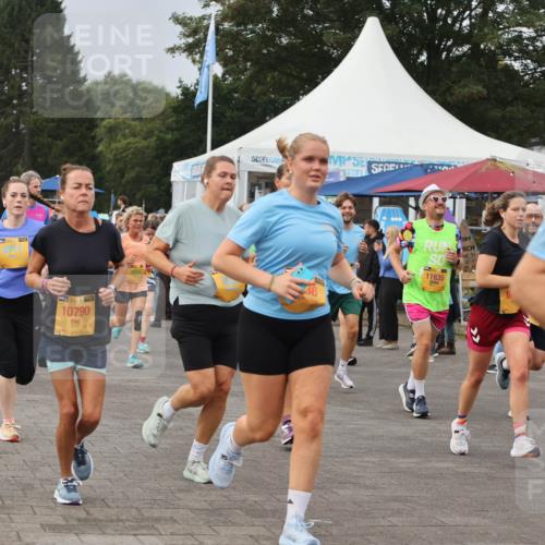 13.09.2026 - Kiel Lauf Andreas Tolksdorf http://msf.ph/oto/10353720 13.09.2026 09:57:17 Kiellinie 10272, 6287, 53, 10790, 11635, 3 meine-sportfotos.de