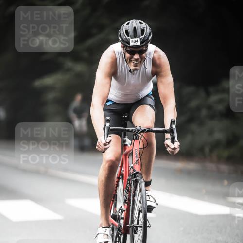 13.09.2026 - Stadtparktriathlon H.Heesch http://msf.ph/oto/10353722 13.09.2026 11:08:51 Radfahren 504, 555, 581, 660, 676 meine-sportfotos.de
