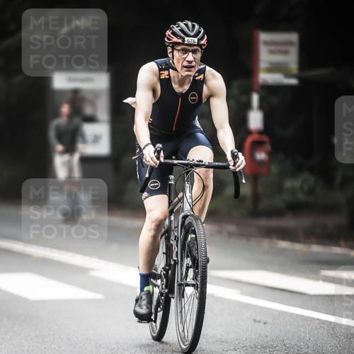13.09.2026 - Stadtparktriathlon H.Heesch http://msf.ph/oto/10353764 13.09.2026 11:08:55 Radfahren 468, 504, 555, 660, 676 meine-sportfotos.de