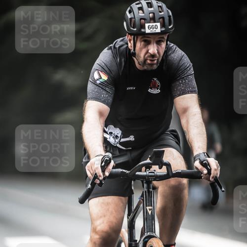 13.09.2026 - Stadtparktriathlon H.Heesch http://msf.ph/oto/10353779 13.09.2026 11:08:56 Radfahren 468, 504, 555, 660, 676 meine-sportfotos.de